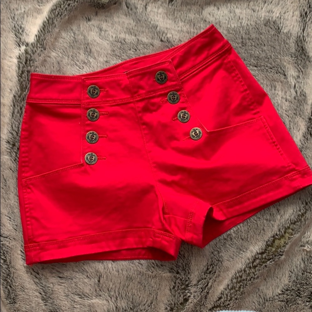 NWT! Express Red Short